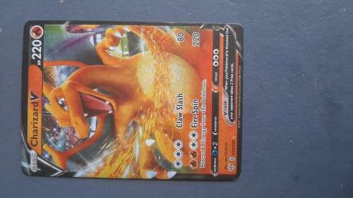POKEMON CHARIZARD V DAA 19