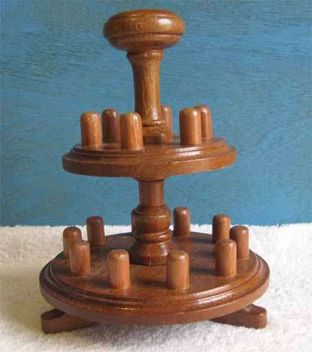 THIMBLE DISPLAY UNIT - HOLDS 16 THIMBLES