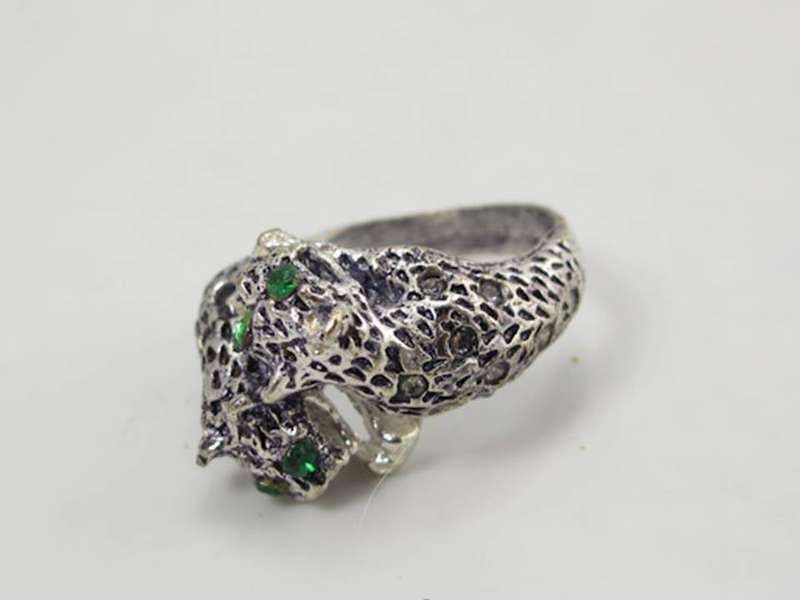 Snarling Cheetahs Handcrafted Silver Ring Size 7.5