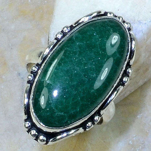 Classic Emerald Solitaire Handcrafted Silver Fashion Ring 7. 75
