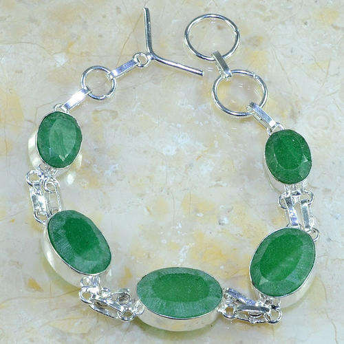 Enchanting Emerald Handcrafted Silver Fashion Bracelet