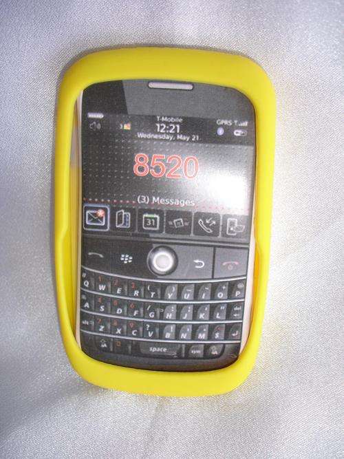 New Yellow Blackberry Silicone Case Skin for Blackberry Curve 8520/8530