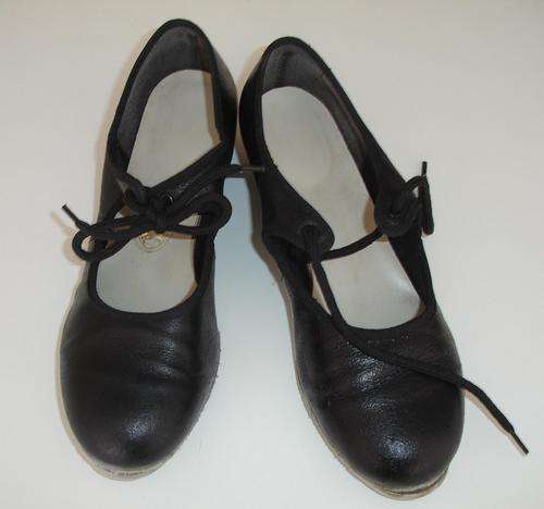 Leather Tap Dance Shoes Ladies size 7