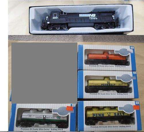 Bachmann Spectrum Dash 8-40C Norfolk & Southern #8667 HO + 5 TANKER WAGONS