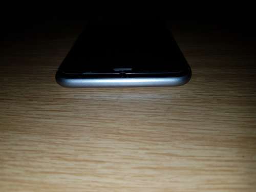 iPhone 6S Plus 16GB Excellent Condition *** No Reserve***