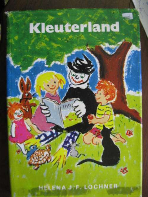 Kleuterland deur Helena J F Lochner