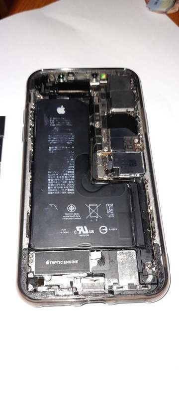 Iphone XS 256GB for spare parts or repair