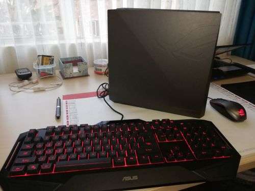 ASUS ROG GR8 II - Mini Gaming PC