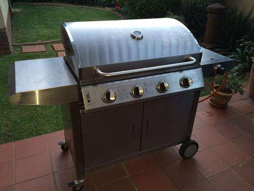 Terrace Leisure Saturn 4 Burner Gas Braai