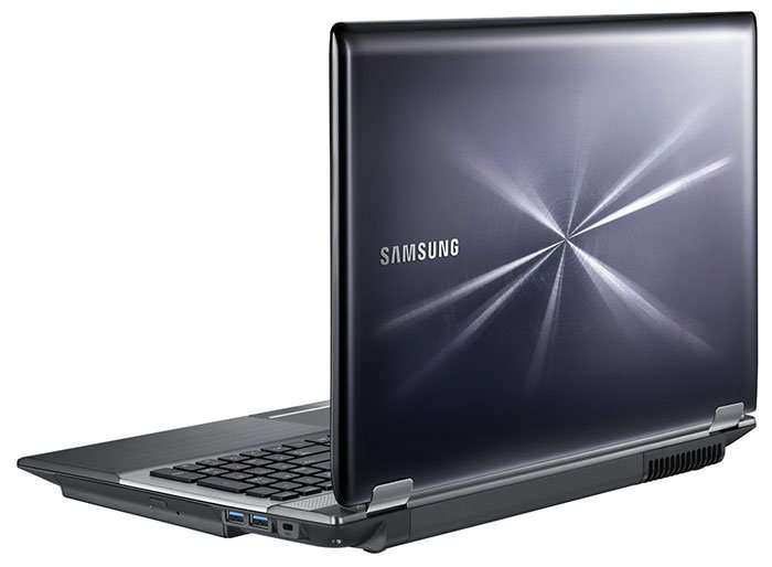 SAMSUNG NOTEBOOK RF510 15.6", CORE i7, 640GB HD, 8GB RAM, DVD RW, NVIDIA, WEBCAM, WIN 7 HP