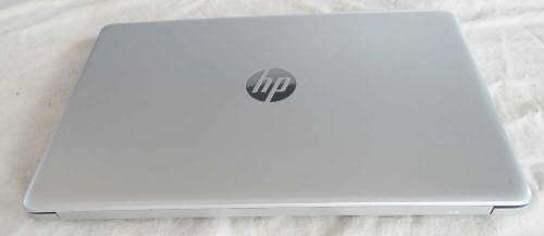 hp 15-da1000ni ,8th gen core i5, 1tb hd, 4gb ram, wifi, bluetooth, cam, 15.6``, win 11 pro, etc