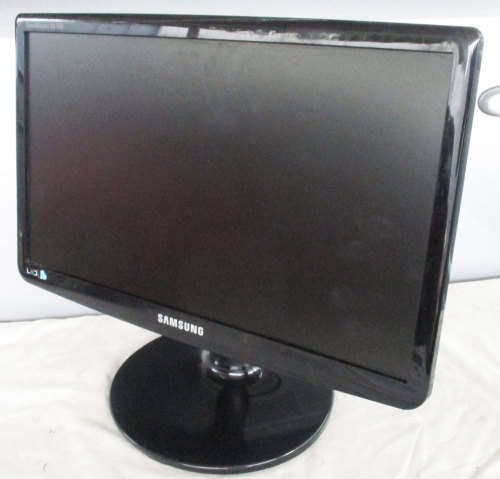 Samsung LCD Monitor SA100 18.5 Inch VGA