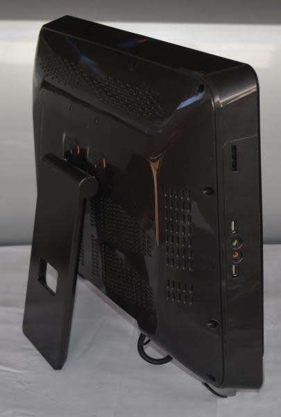 FIRESALE Mecer all-in-one 23 inch,intel core i5, 8gb ram, 500gb hd, dvd-rw, cam, win 11 pro, etc