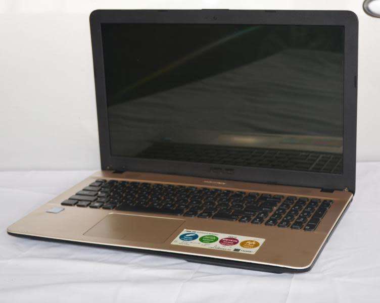 asus f541u, 7th gen core i7, 500gb, 8gb ram, 15.6,  wifi,  hdmi, cam, win 10 pro, etc