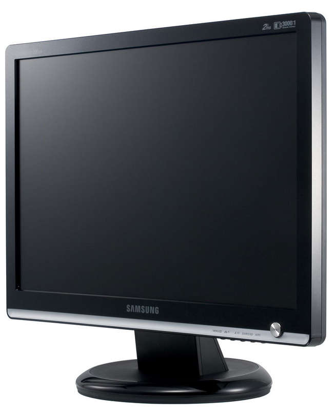SAMSUNG 226BW STYLISH 22INCH LCD SCREEN (PLEASE READ)