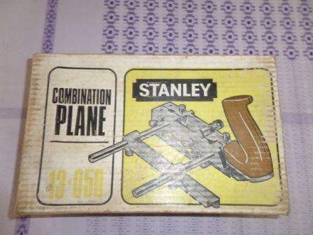 STANLEY PLOUGH PLANE WITH 8 BLADES #13-052