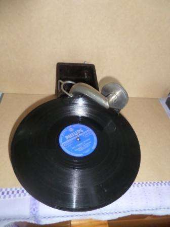 PETER PAN WIND UP GRAMAPHONE