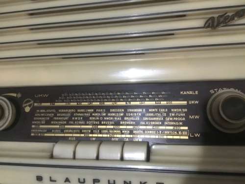 Vintage Blaupunkt Verona 2211 Radio