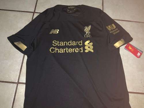 LIVERPOOL FOOTBALL/SOCCER JERSEY