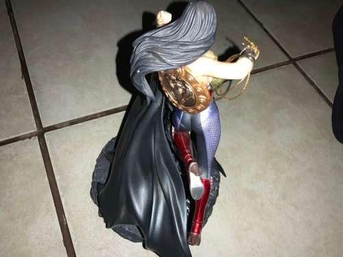 Batman vs Wonder Woman injustice gods among us