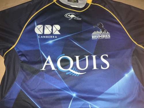 Brumbies Rugby top size 2XL