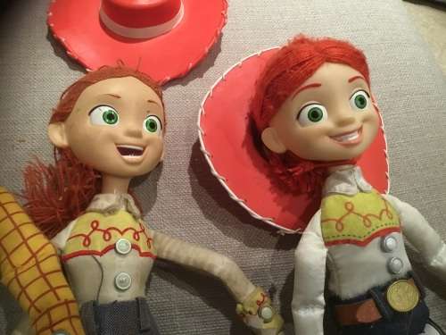 Woody and Jessie toy story
