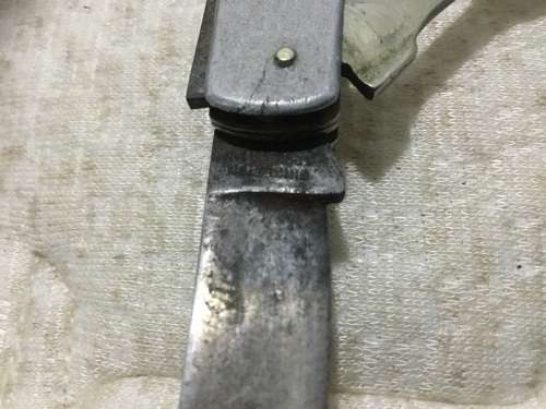 Vintage singleton and priestman hobo Knife set