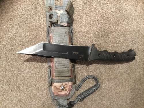 Schrade extreme survival knife