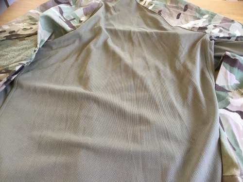 MTP Combat under armour shirt SIZE 180/100
