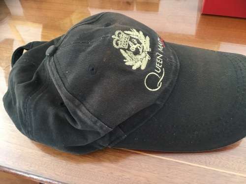 Queen Mary 2 crew cap