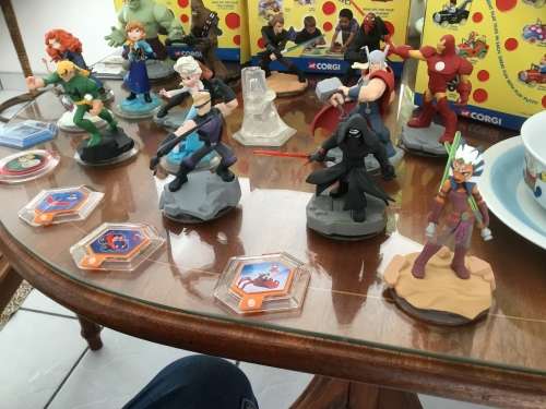 Disney infinity total 16 figures