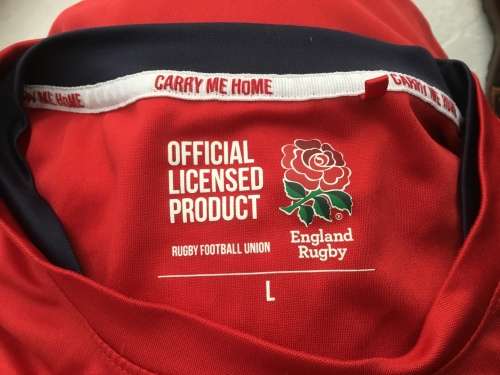 ENGLAND RUGBY TSHIRT SIZE LARGE
