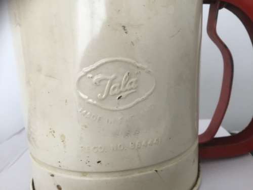Vantage Tala flour shaker 1940/50 era