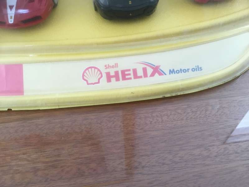 Shell oil Ferrari car set