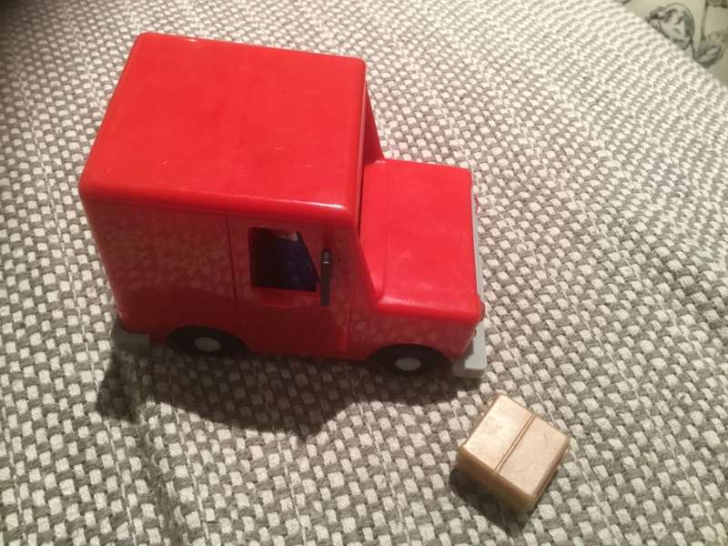 Postman Pat & cat