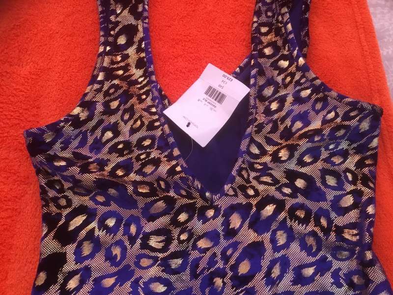 Topshop v shape sleeveless bodysuit SIZE UK 8