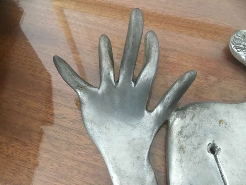 Carrol boyes car key holder