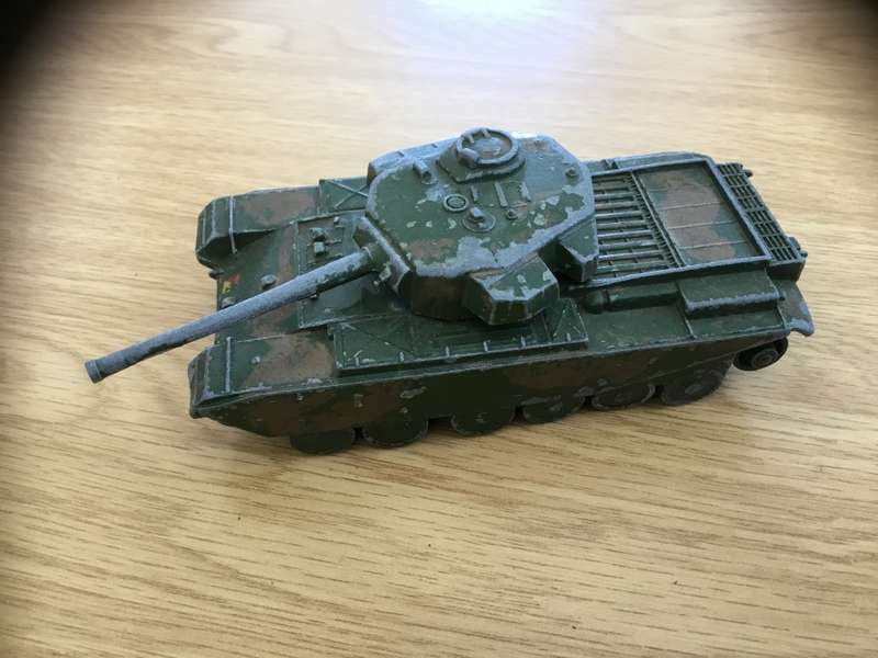Vintage DINKY SUPERTOYS 651 CENTURION TANK  Meccano military vehicle