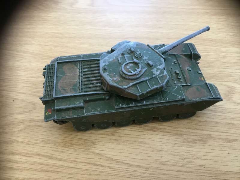Vintage DINKY SUPERTOYS 651 CENTURION TANK  Meccano military vehicle
