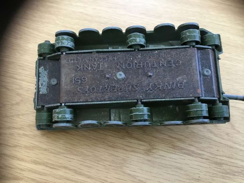 Vintage DINKY SUPERTOYS 651 CENTURION TANK  Meccano military vehicle