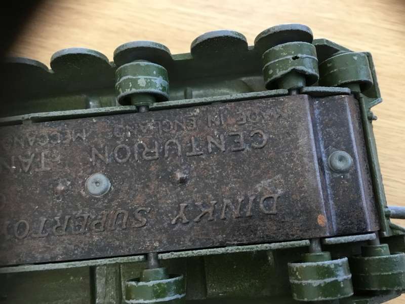 Vintage DINKY SUPERTOYS 651 CENTURION TANK  Meccano military vehicle