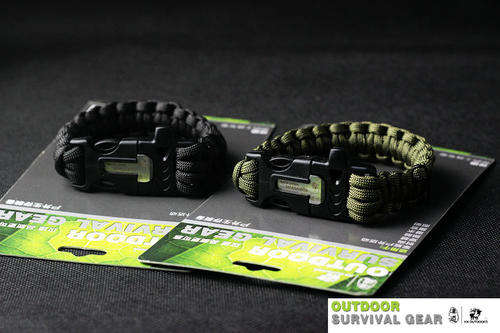 Outdoor Survival Bracelet Paracord - Army Green