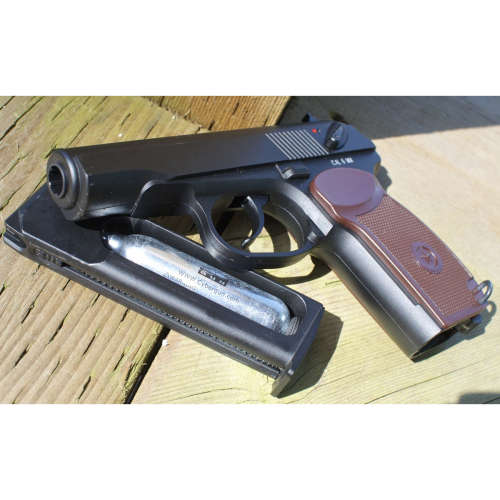 KWC Makarov PM, 4.5mm BB Pistol, CO2 Gas Gun/ Full Metal/ FREE 250 Bbs + 3 GAS