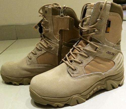 DELTA BOOTS 8", (TAN) With side zip,ASSAULT Boot used by Special Forces Availalbe SIZES:US:7,8,9,10,