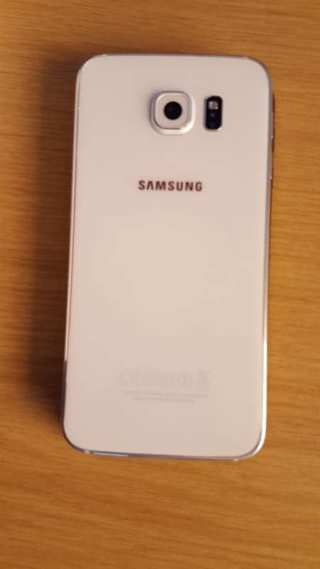 Samsung S6 flat-white