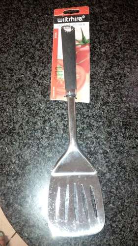 R1 Auction. Wiltshire slotted turner -Stainless steel.  Only 3 Days!!