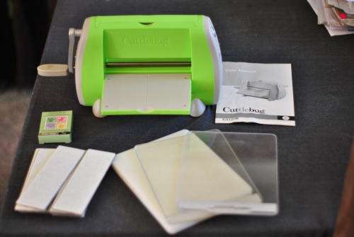 Provo Craft Cuttlebug Die Cutter and Embosser
