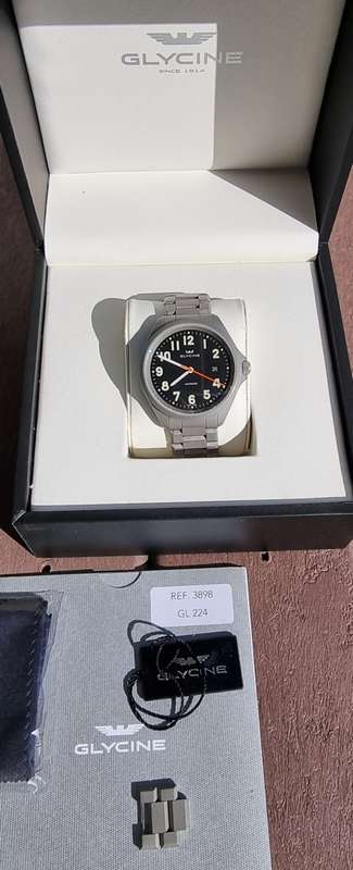 Glycine Combat 7 Automatic Black Dial Men`s Watch 3898.19AT6.SB.MB.