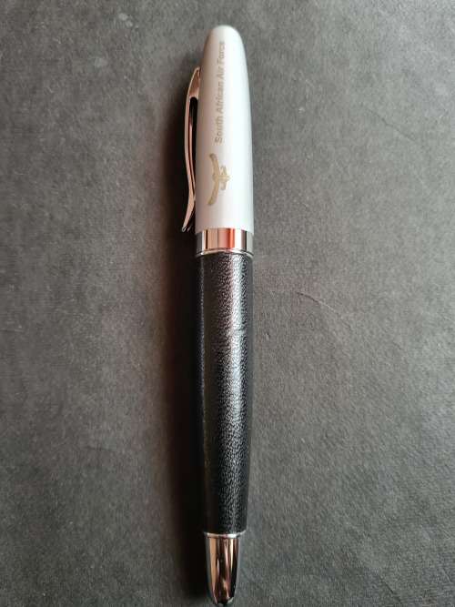 SA Airforce Pen in box