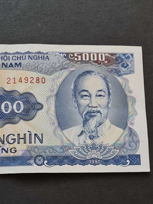 Vietnam 5000 Dong VF+ - as per photograph